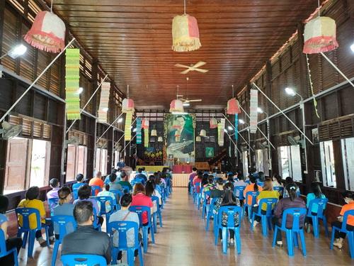 การประชุมประจำเดือนพนักงานเทศบาลตำบลเวียงสา ประจำเดือน เมษายน 2565